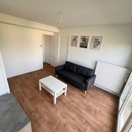 Victoire Apartment *